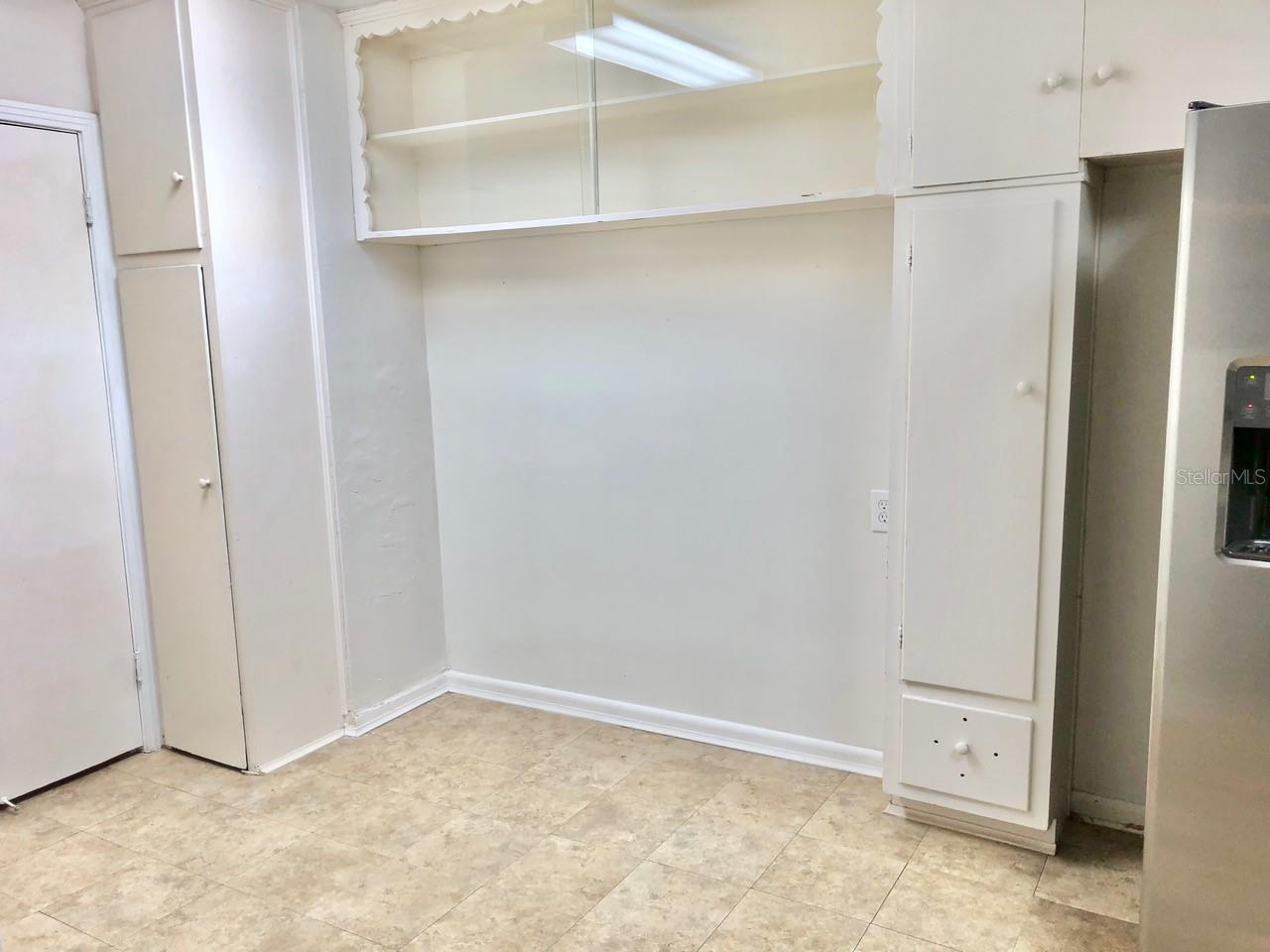 BUFFALO HEIGHTS - Residential Lease