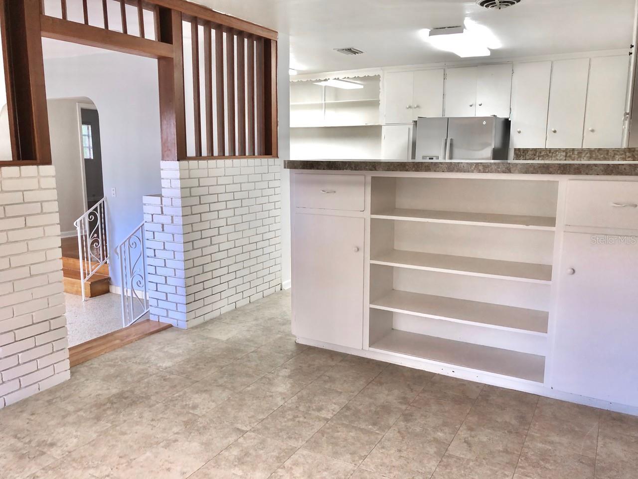 BUFFALO HEIGHTS - Residential Lease