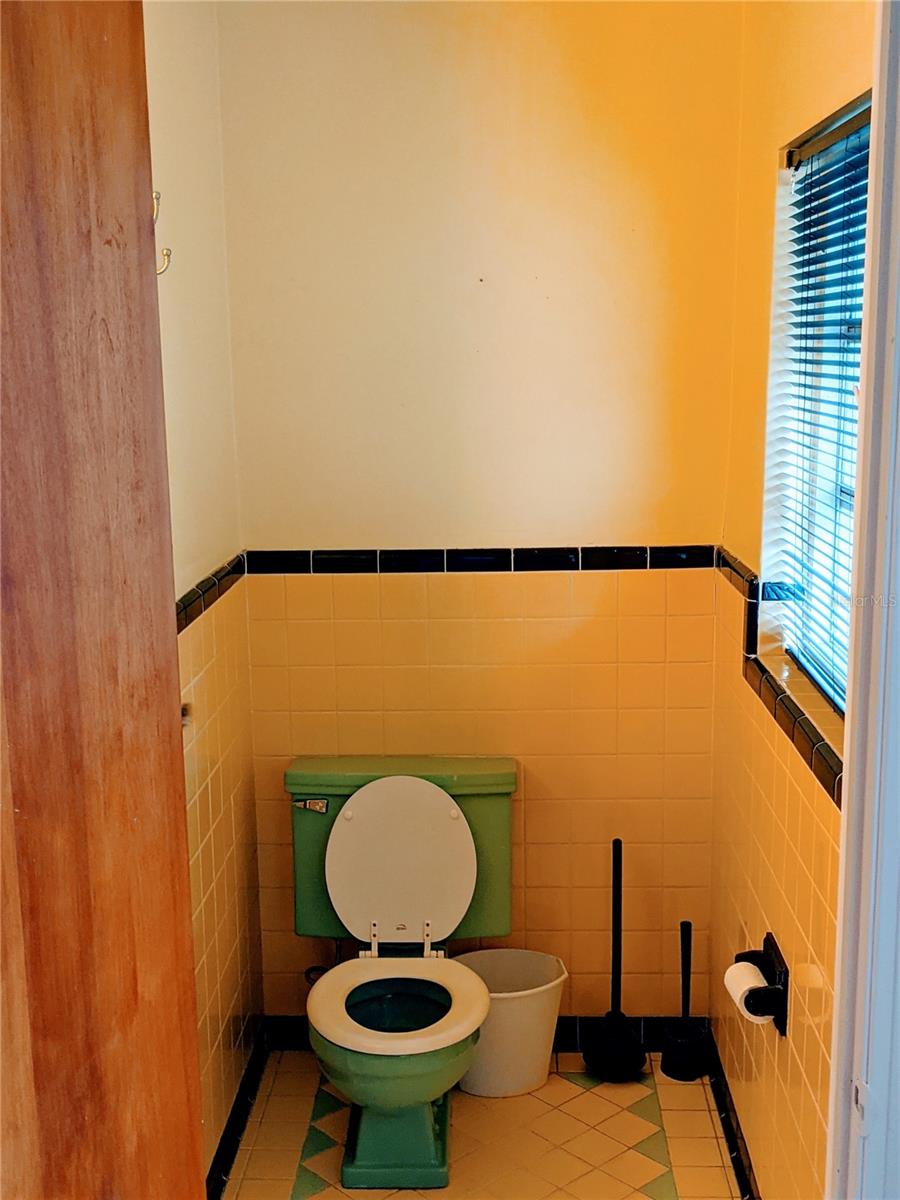 BUFFALO HEIGHTS - Residential Lease