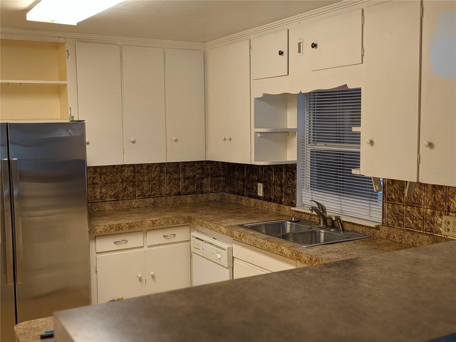 BUFFALO HEIGHTS - Residential Lease