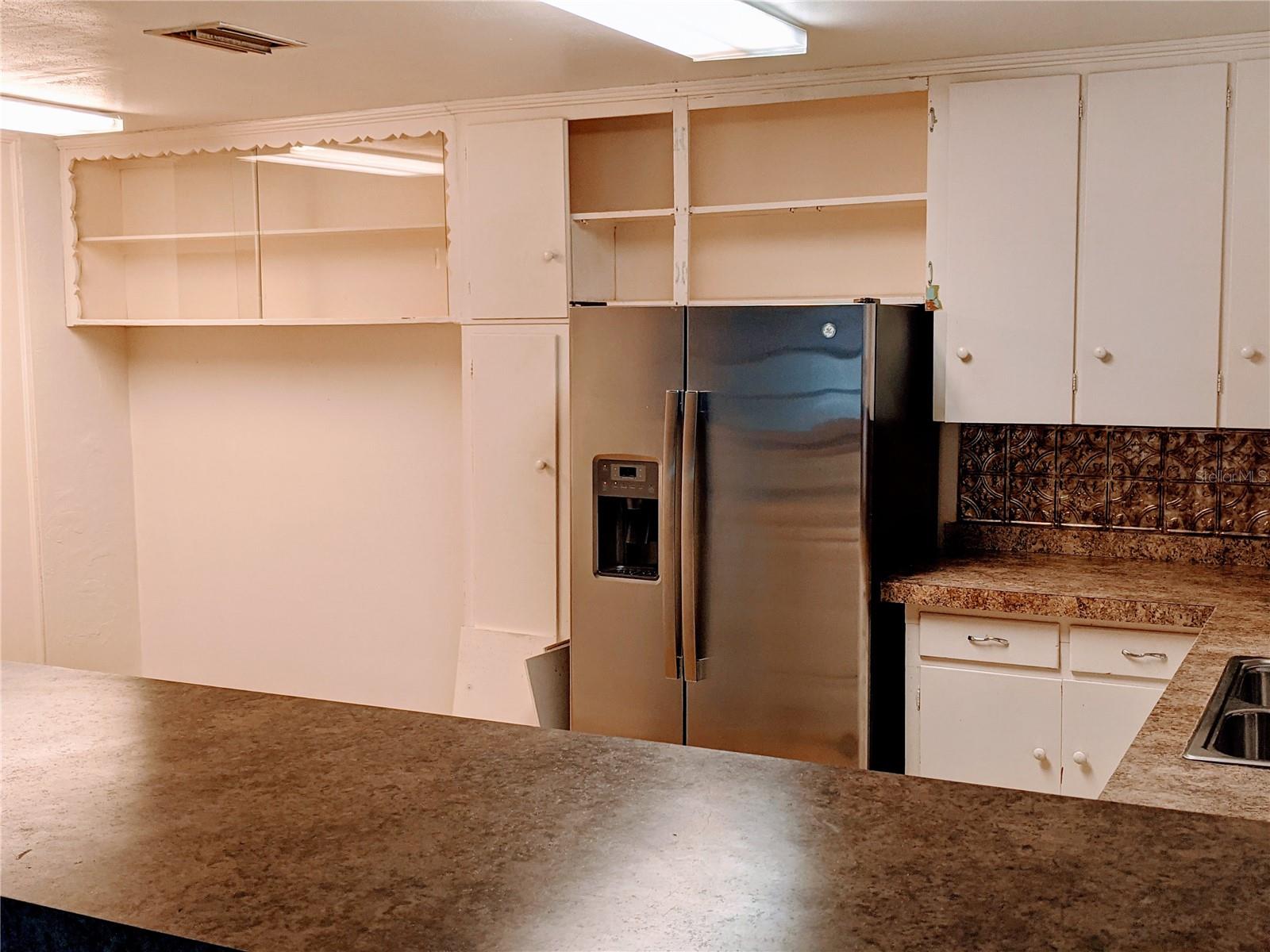 BUFFALO HEIGHTS - Residential Lease