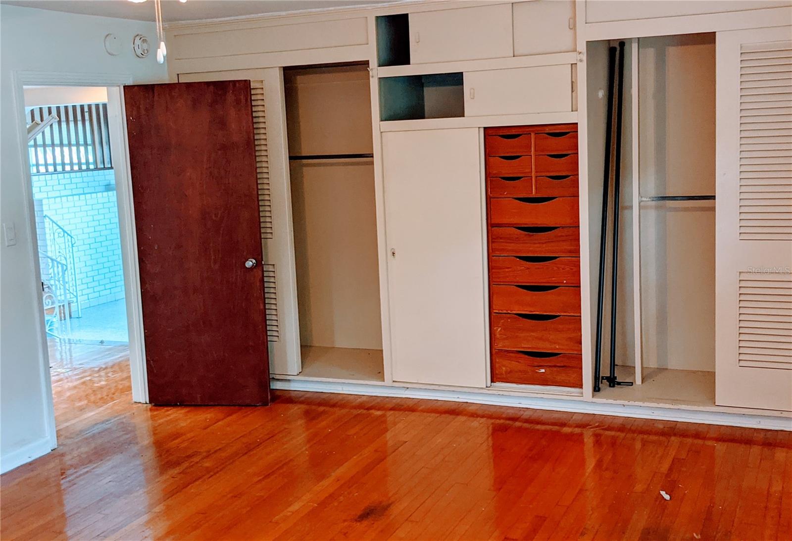 BUFFALO HEIGHTS - Residential Lease