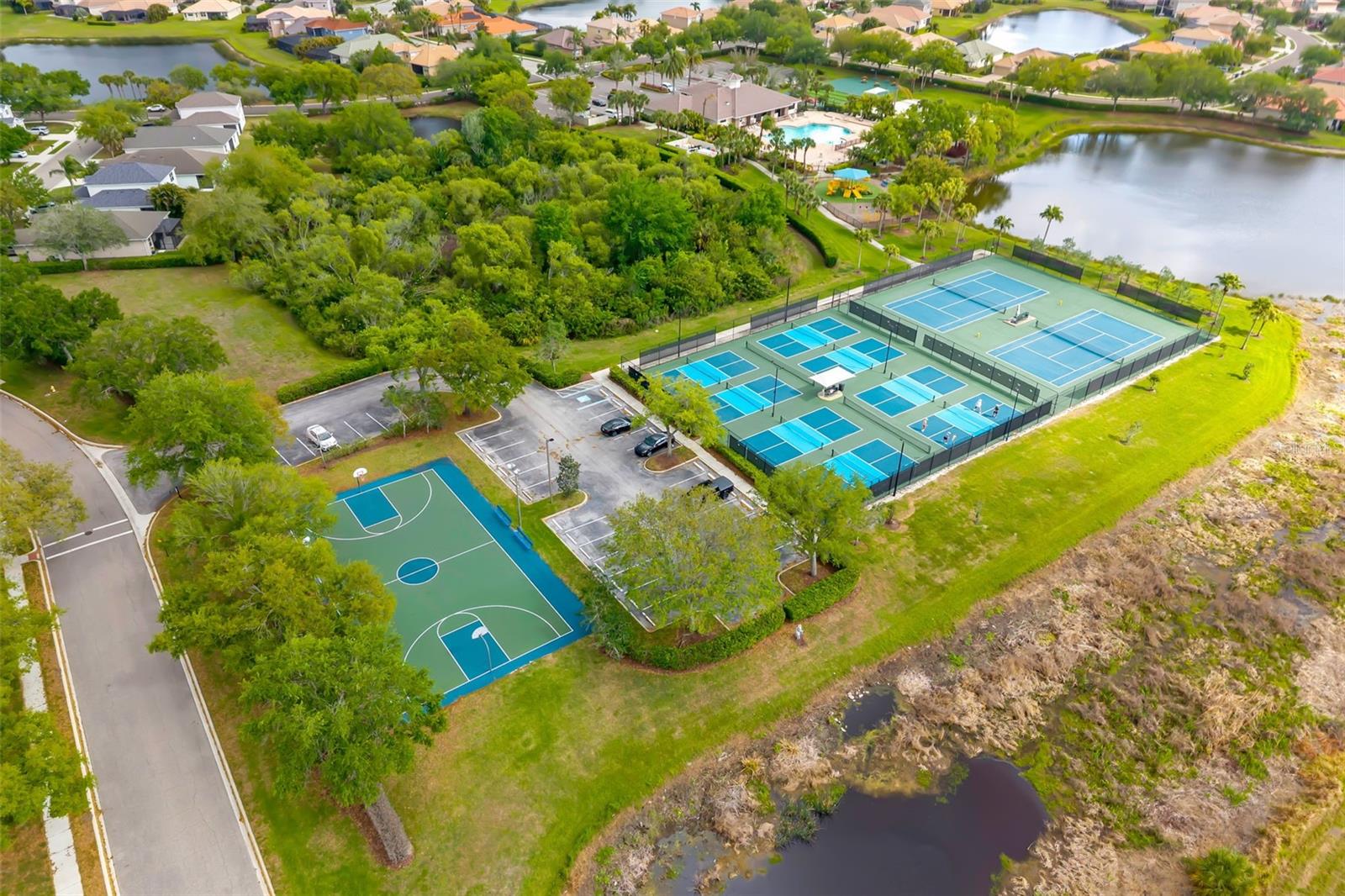STONEYBROOK AT HERITAGE HARBOUR - Residential