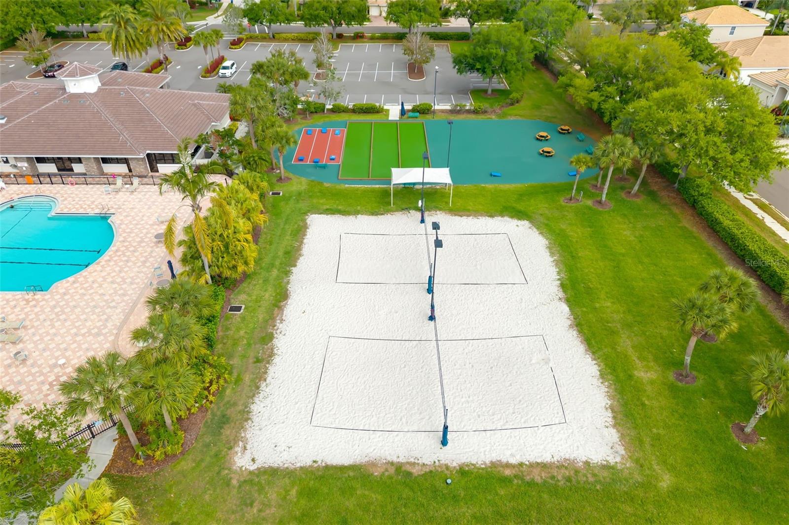 STONEYBROOK AT HERITAGE HARBOUR - Residential