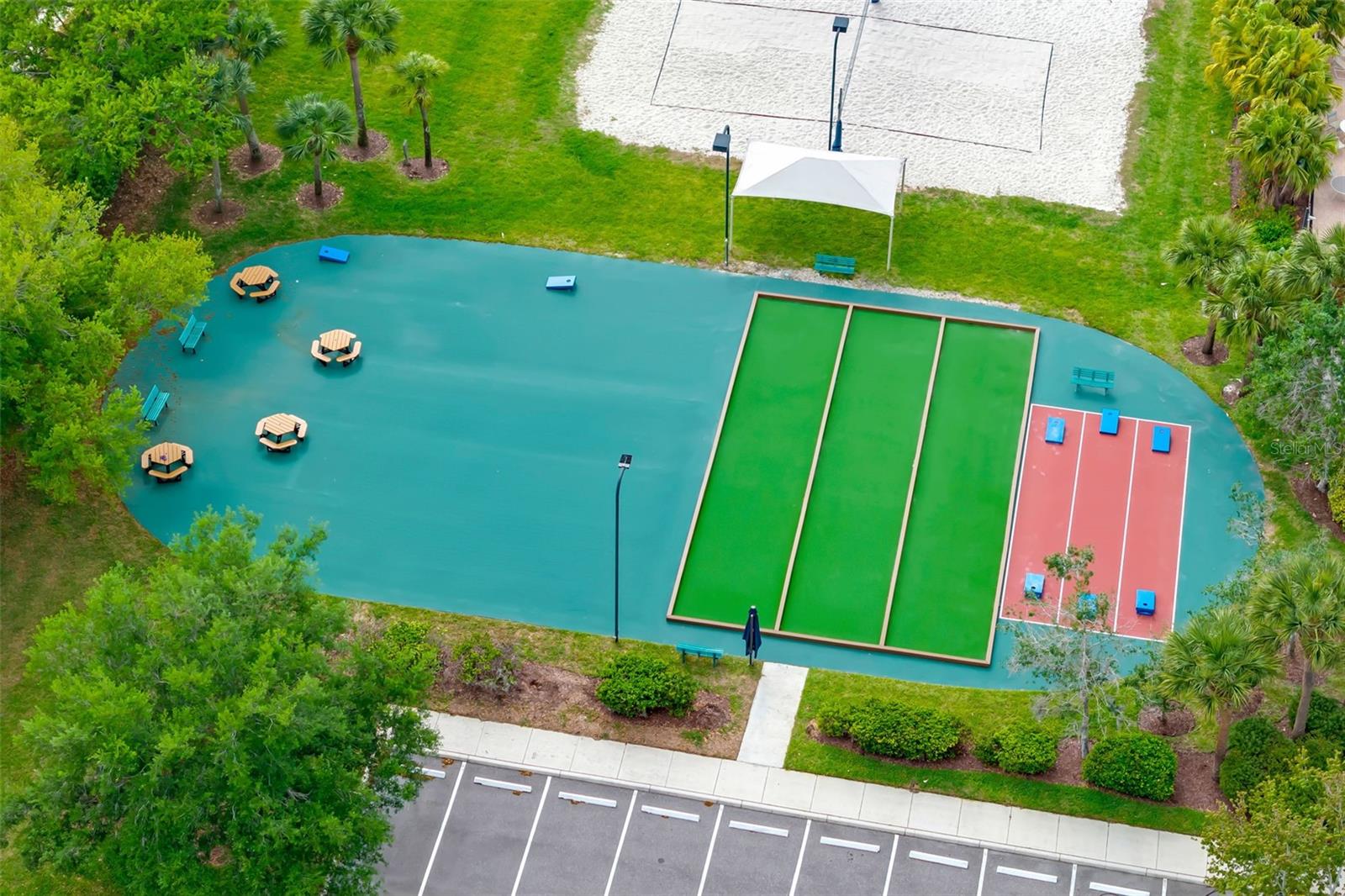 STONEYBROOK AT HERITAGE HARBOUR - Residential