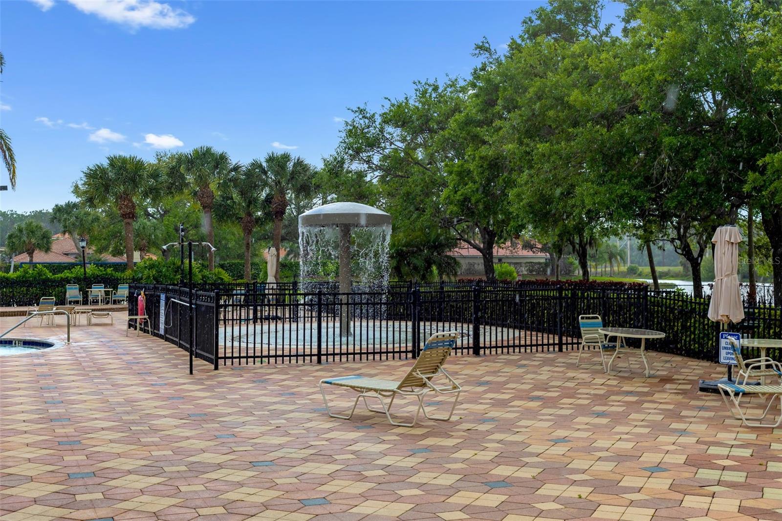 STONEYBROOK AT HERITAGE HARBOUR - Residential