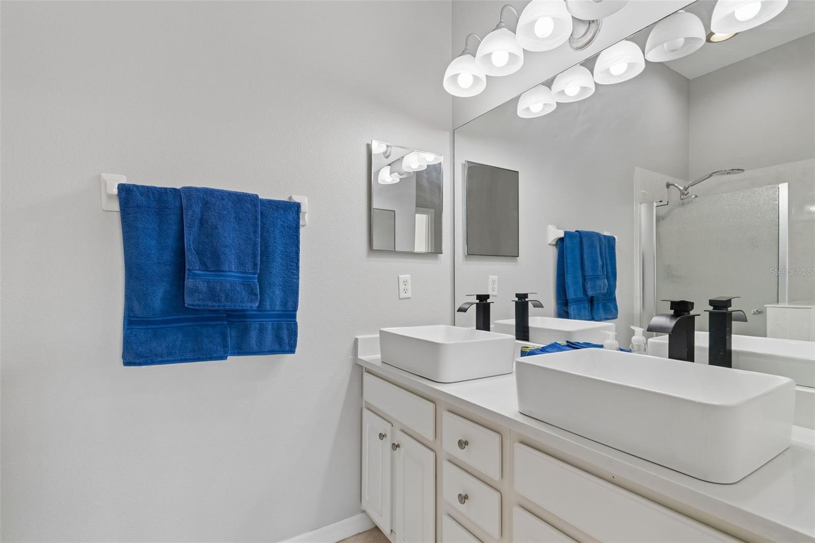 SAWGRASS VILLAGE - Residential
