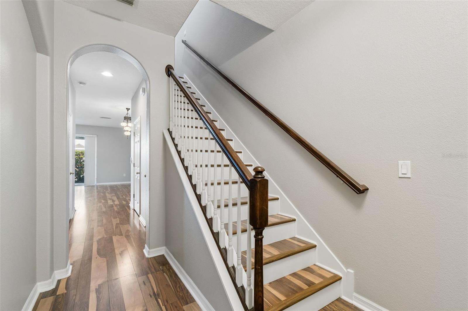 6864 47TH LANE N