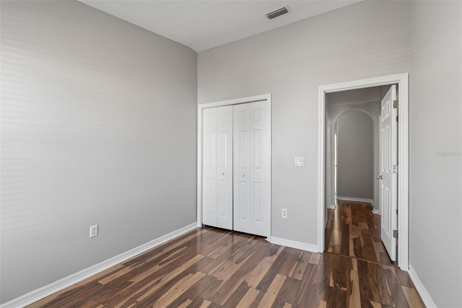 SAWGRASS VILLAGE - Residential