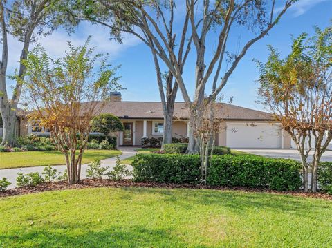 A home in LAKELAND