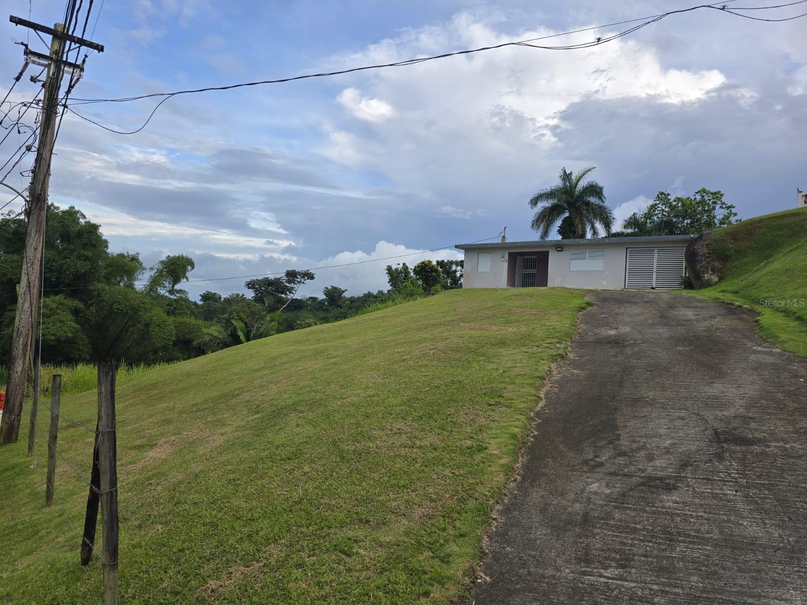 BARRIO GUAYABOTAS - Residential