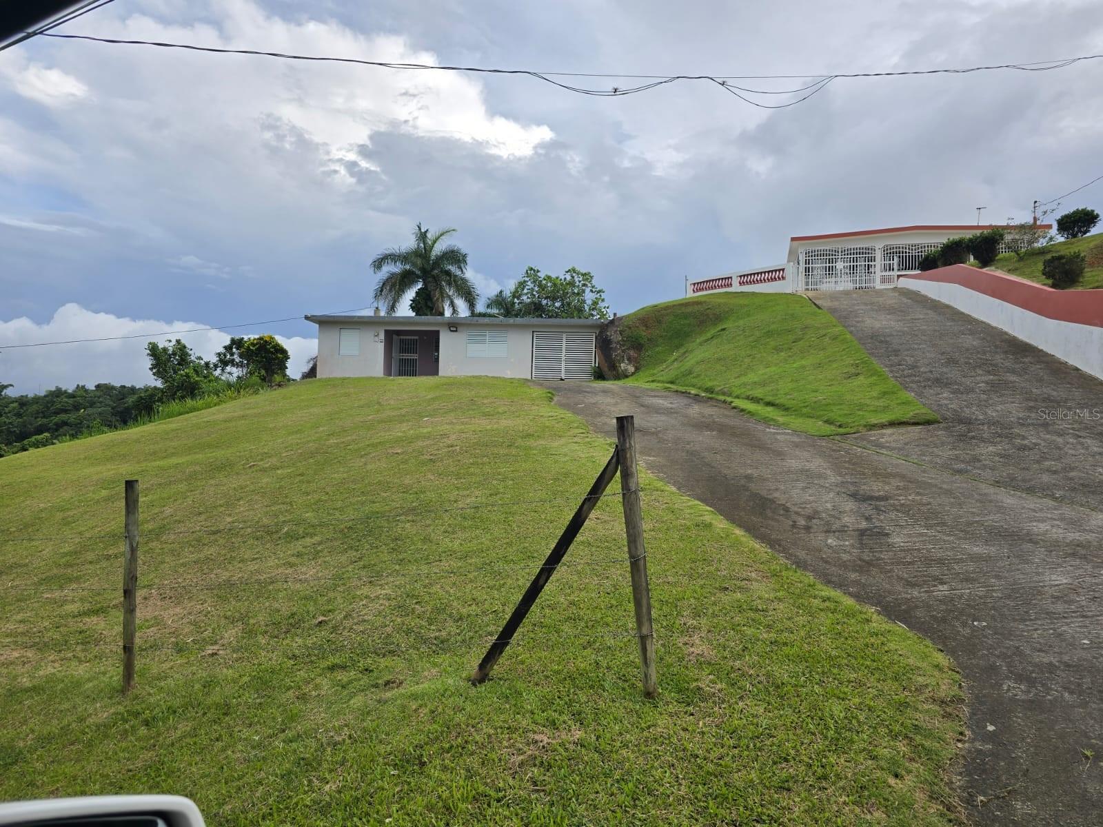 BARRIO GUAYABOTAS - Residential