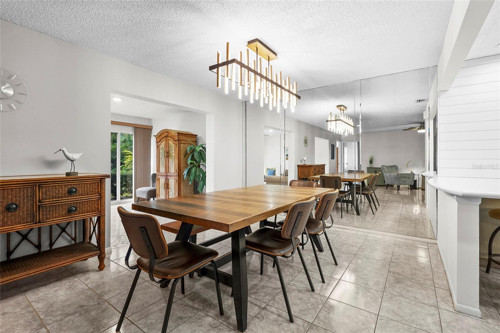 PALM-AIRE AT SARASOTA 7-B - Residential