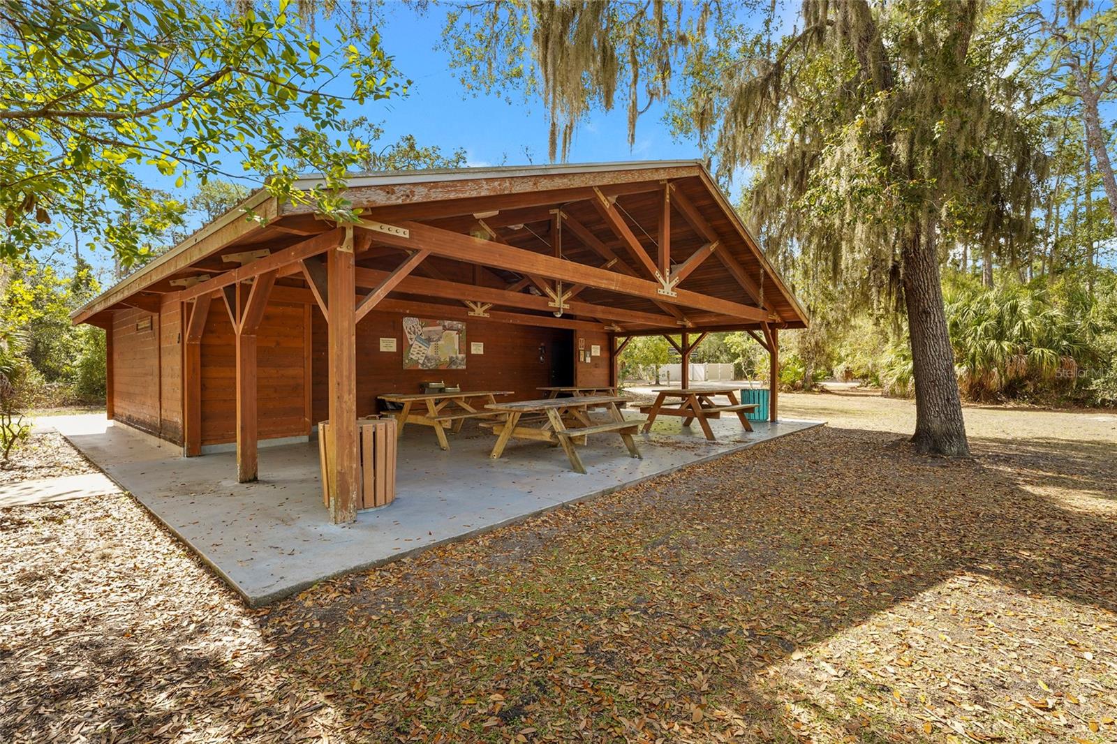 PALM-AIRE AT SARASOTA 7-B - Residential