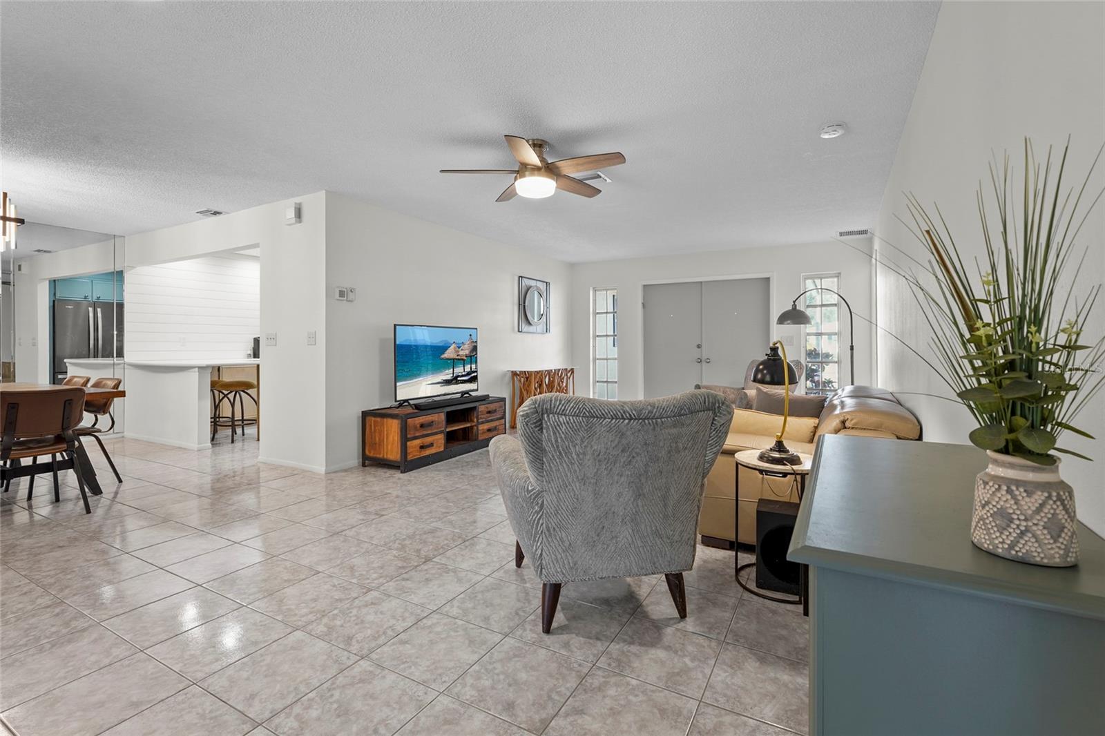 PALM-AIRE AT SARASOTA 7-B - Residential