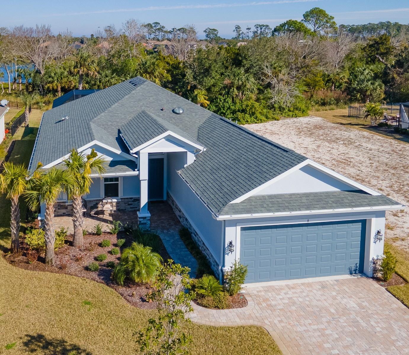 8 N LAKEWALK DRIVE
