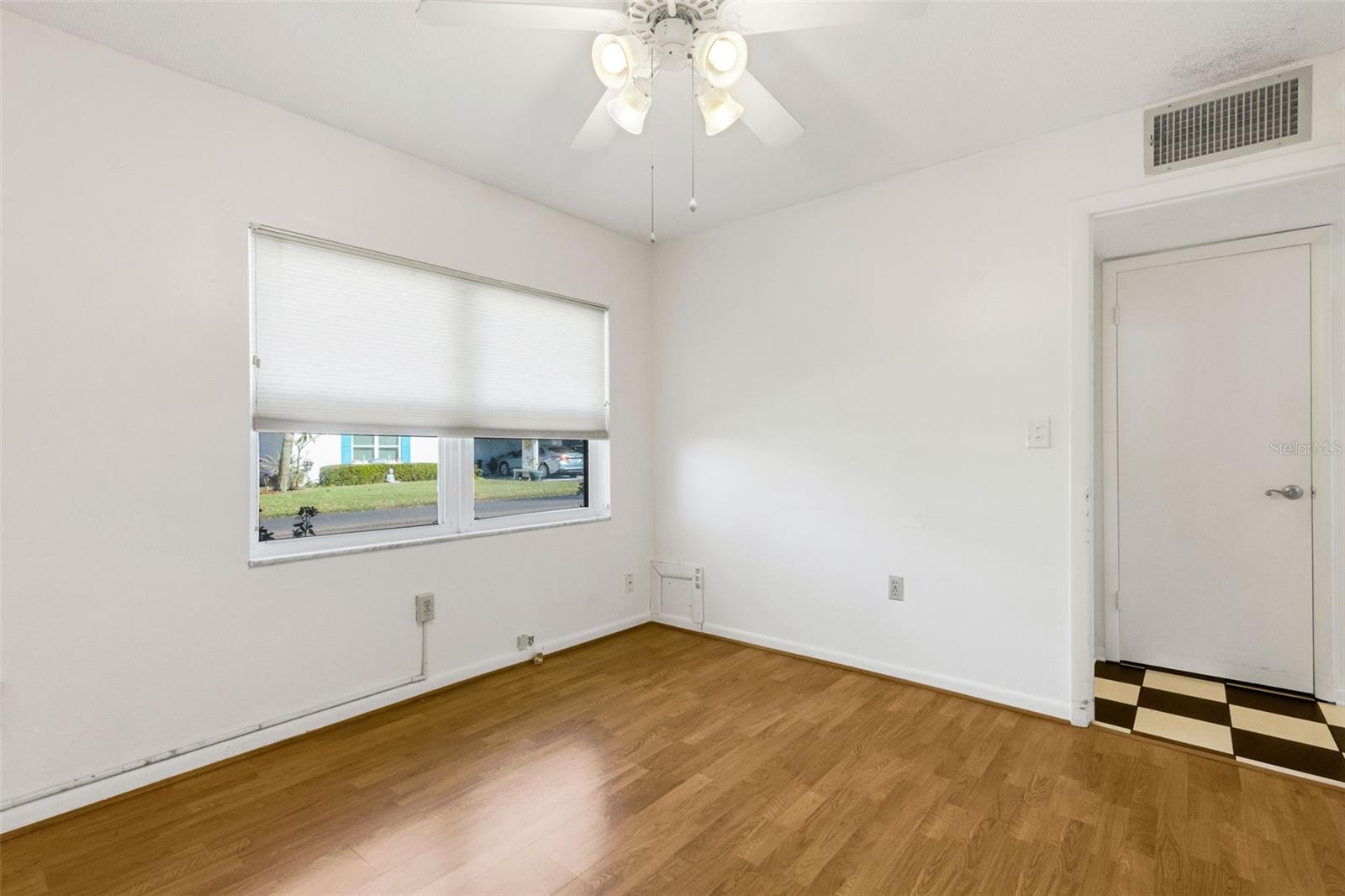 IMPERIAL SOUTHGATE VILLAS SEC 02 - Residential