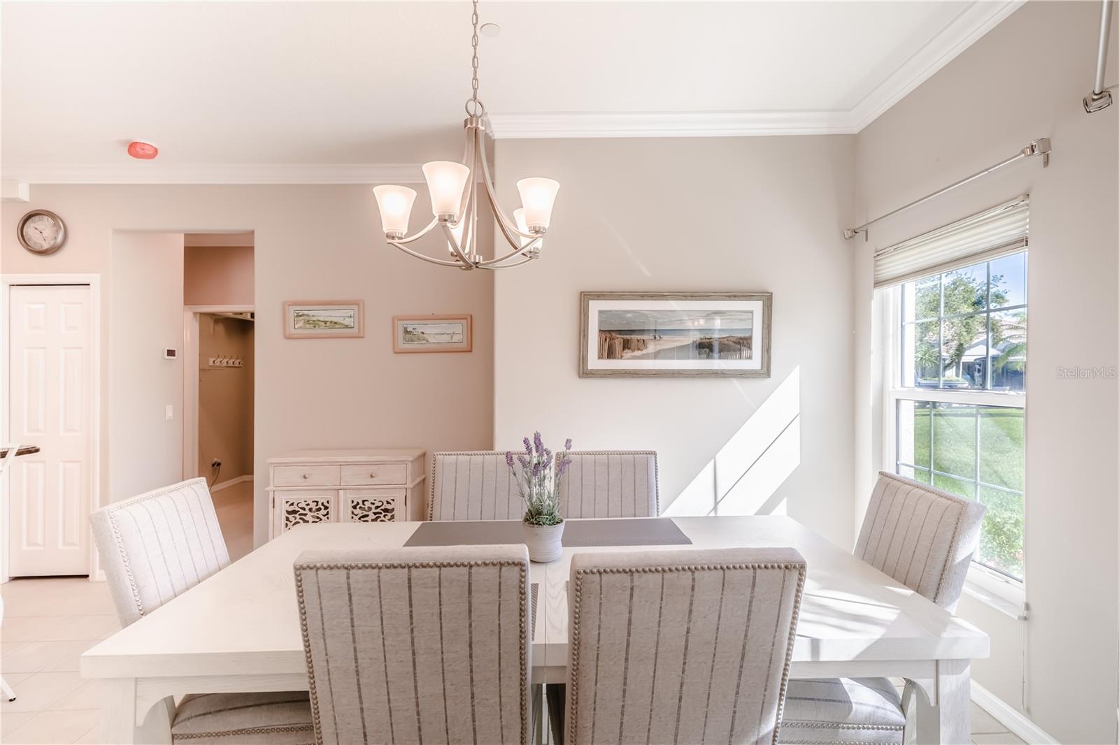 PELICAN POINTE GOLF & CNTRY CL - Residential