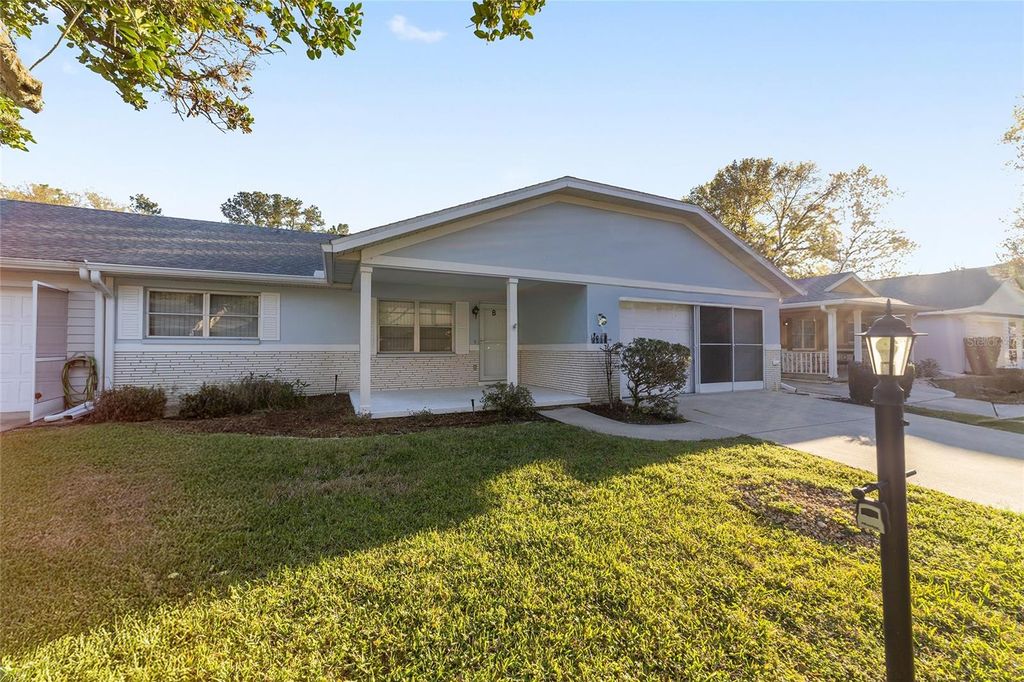 Photo of 8890 SW 96th Street #B, Ocala, FL 34481 (MLS # OM719935)