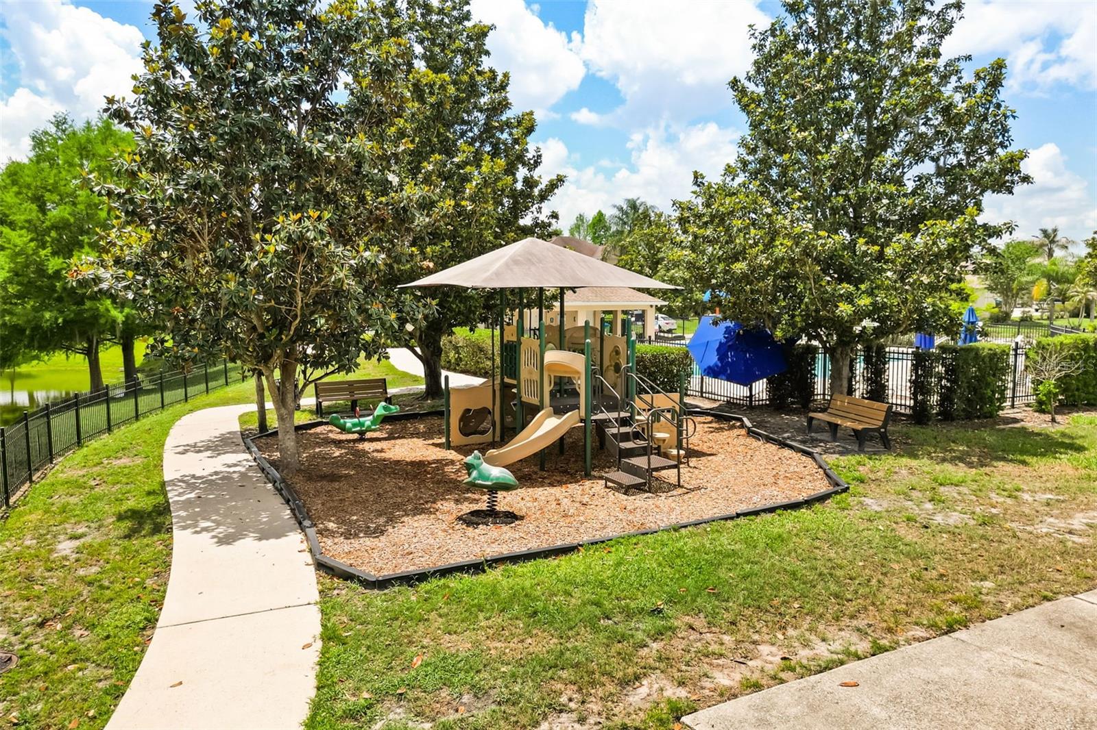 PARKSTONE - Residential