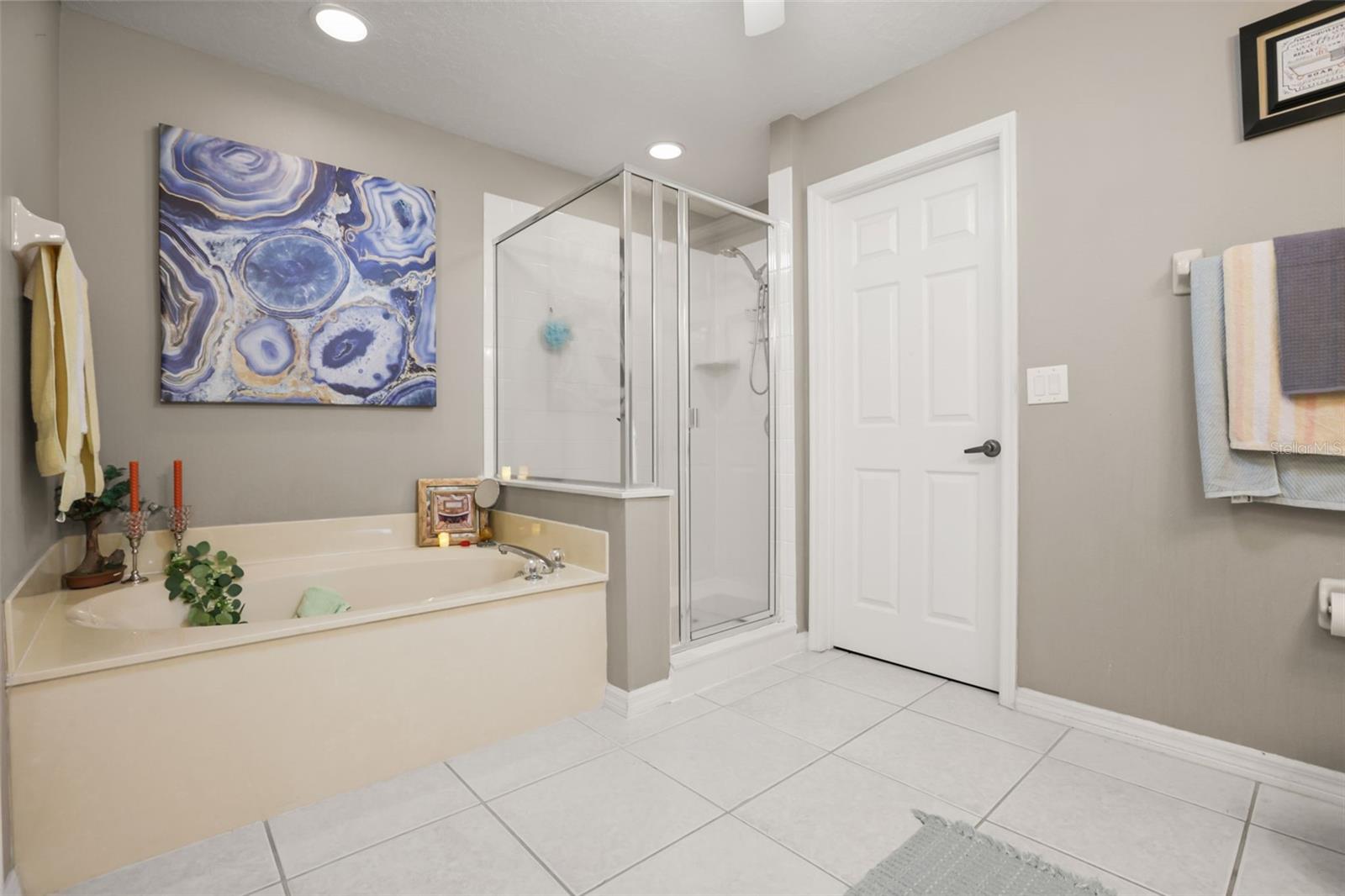 PARKSTONE - Residential