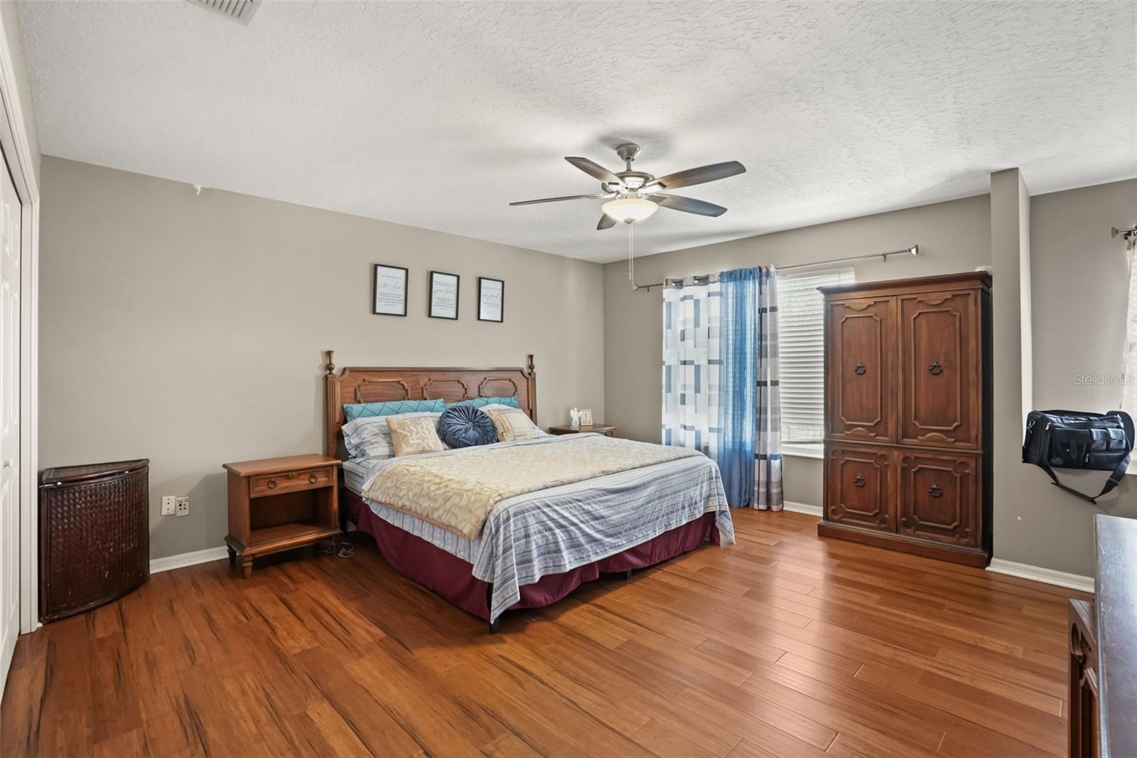PARKSTONE - Residential