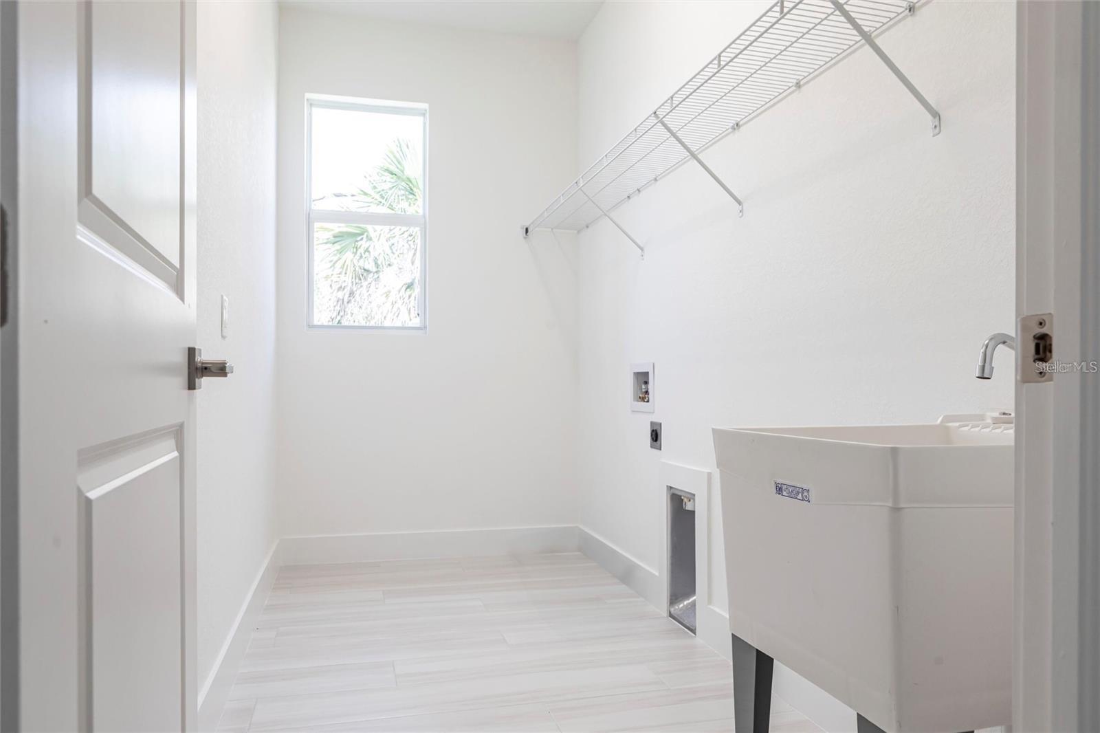 PORT CHARLOTTE SUB 51 - Residential Lease