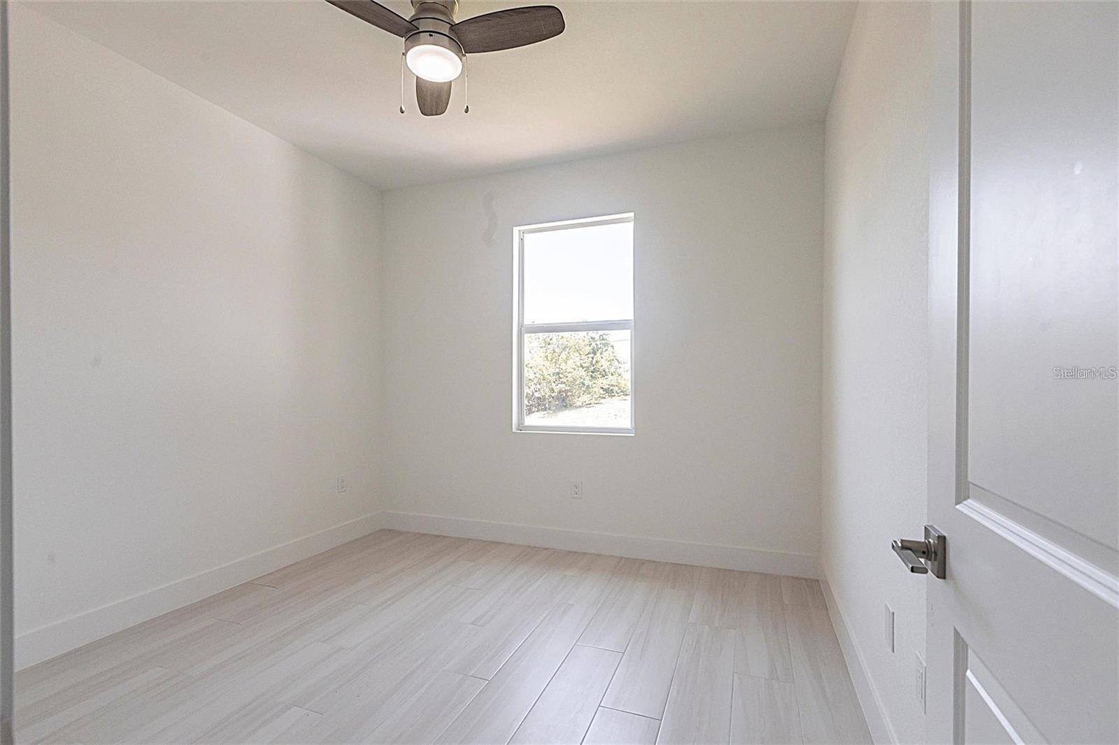 PORT CHARLOTTE SUB 51 - Residential Lease