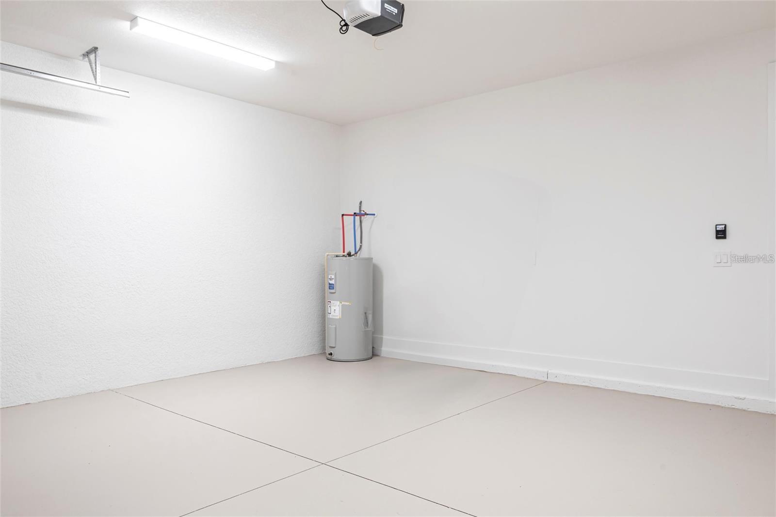 PORT CHARLOTTE SUB 51 - Residential Lease