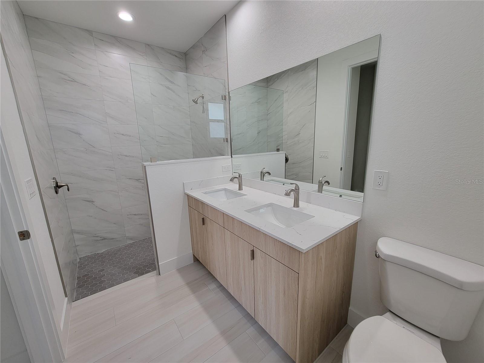 PORT CHARLOTTE SUB 51 - Residential Lease