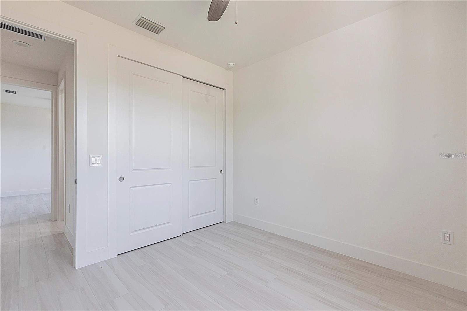 PORT CHARLOTTE SUB 51 - Residential Lease