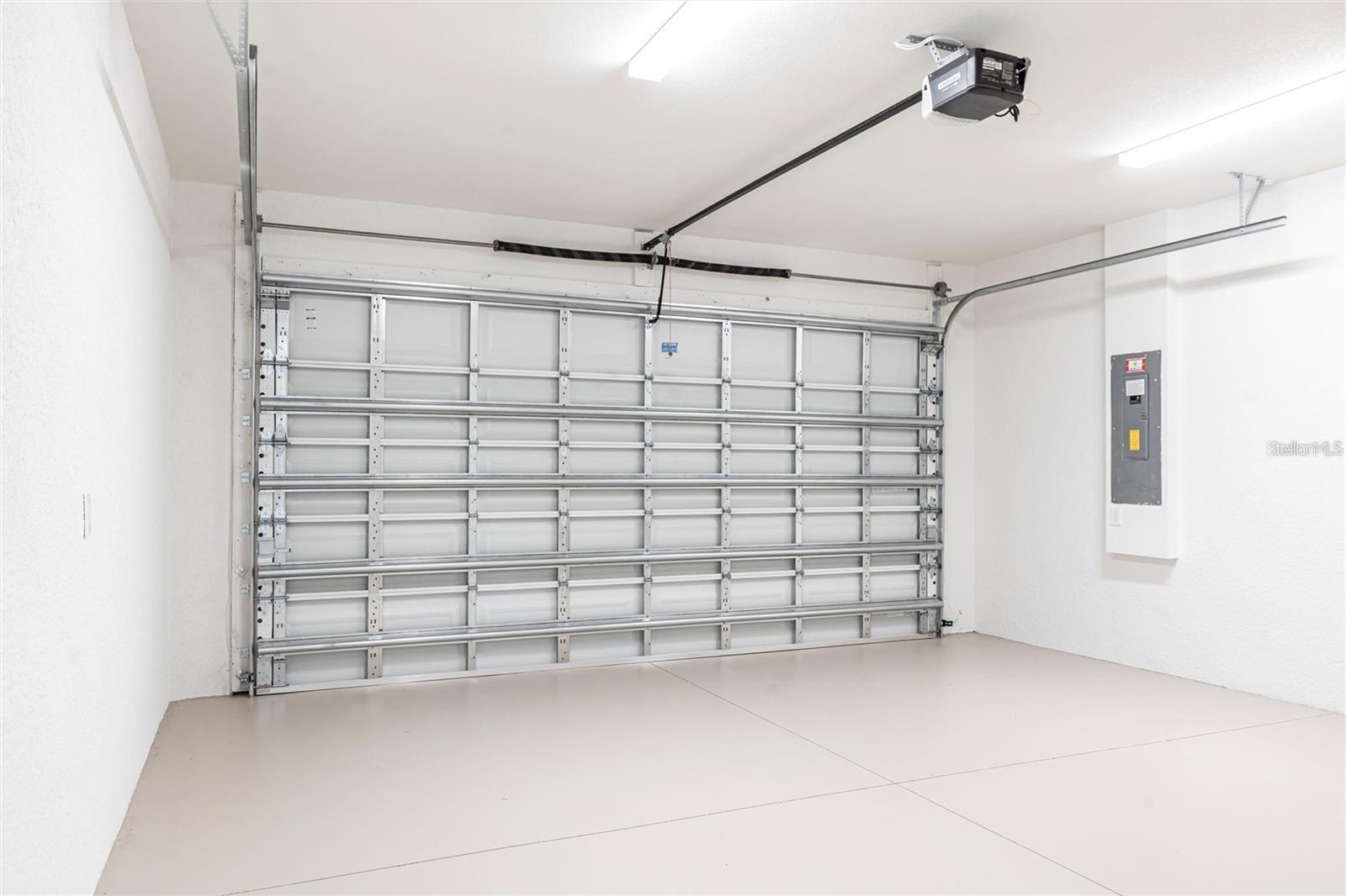 PORT CHARLOTTE SUB 51 - Residential Lease