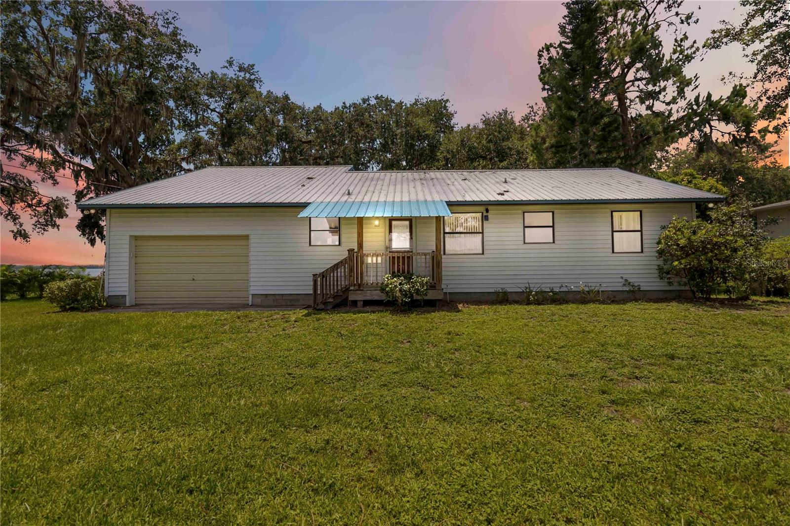 2740 BARKER ROAD