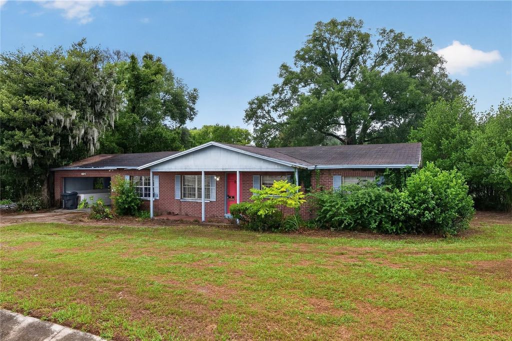Photo of 4315 E County Road 540a, Lakeland, FL 33813 (MLS # O6420489)