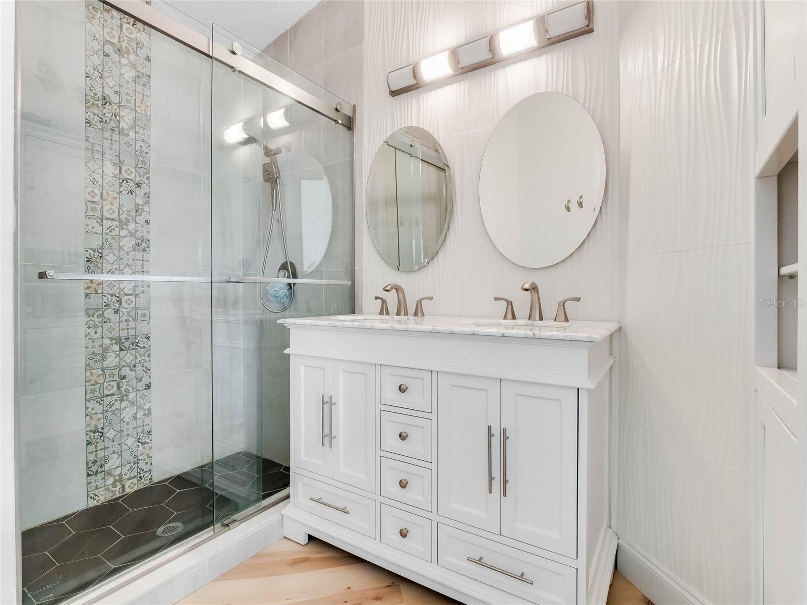 HUNTRIDGE UNIT 2 - Residential