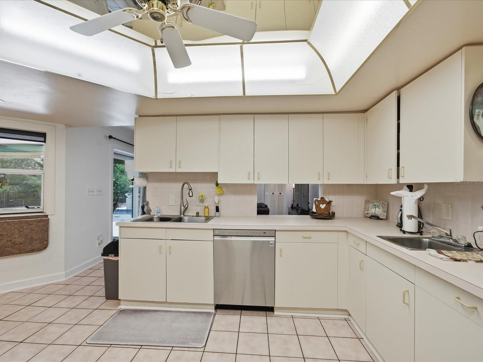 HARBOR LAKE ESTATES 2ND ADD - Residential