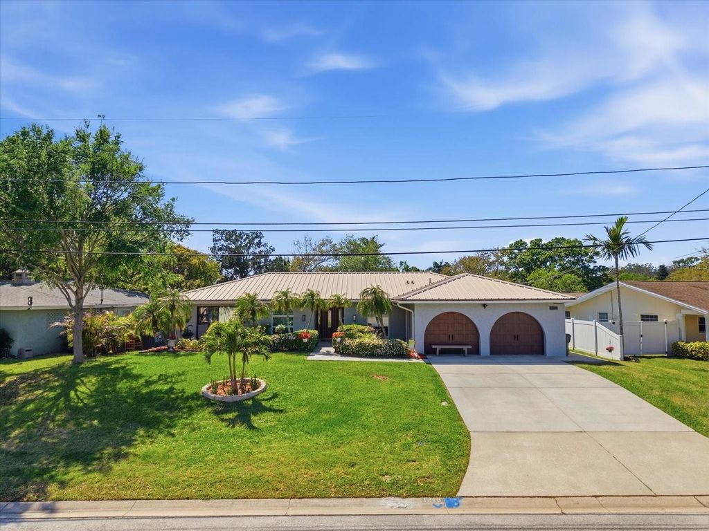 Photo of 1316 Kennywood Drive, Largo, FL 33770 (MLS # TB8489353)