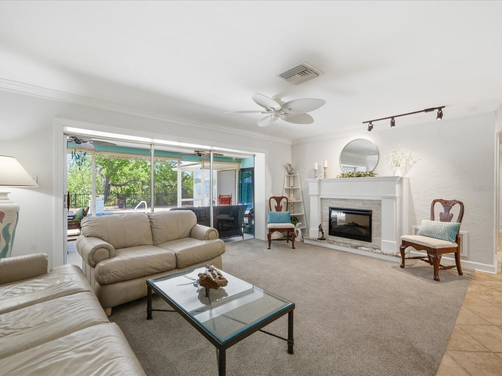 HARBOR LAKE ESTATES 2ND ADD - Residential