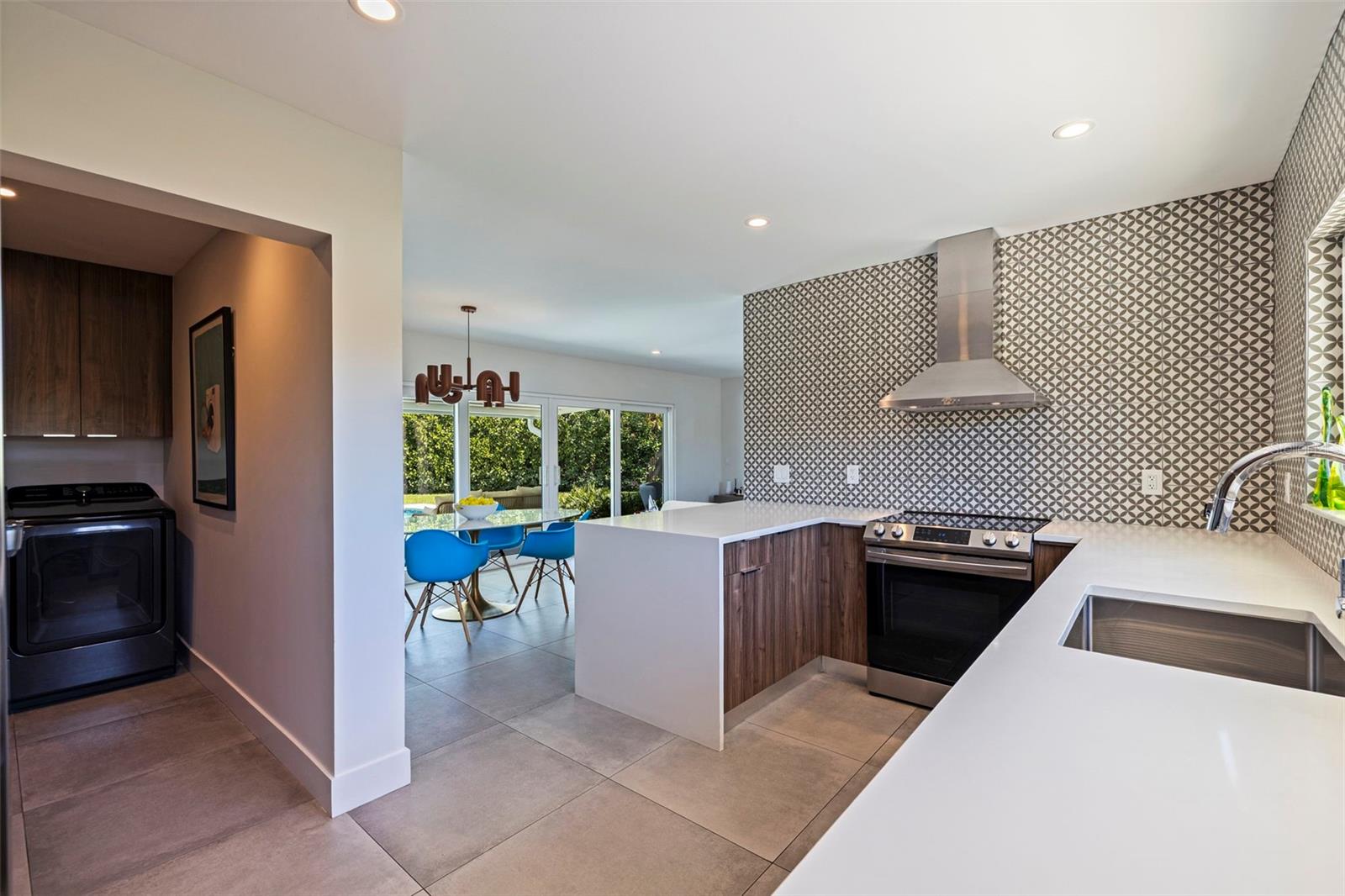 SUN VILLAGE SUB - Residential