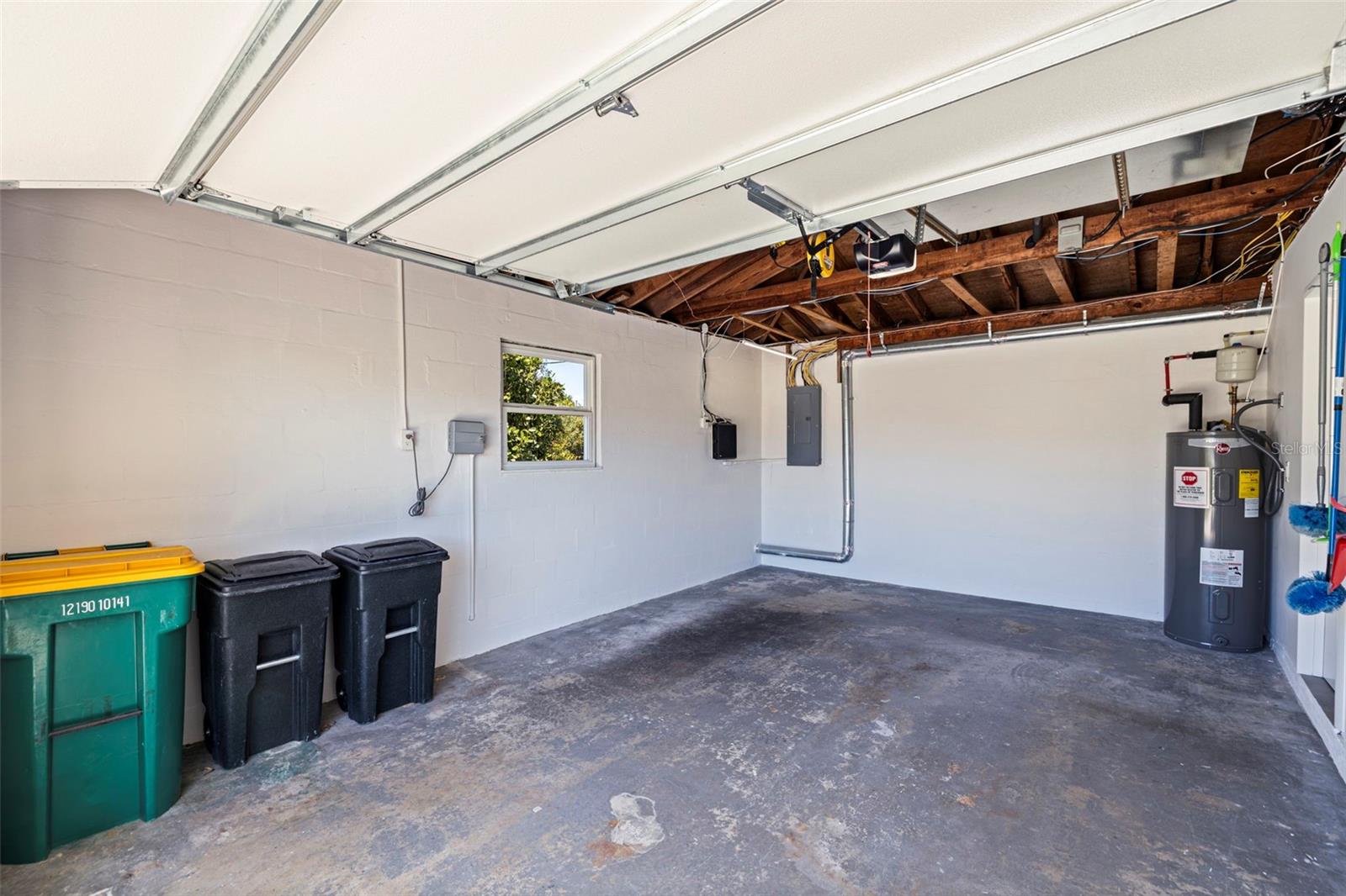 SUN VILLAGE SUB - Residential