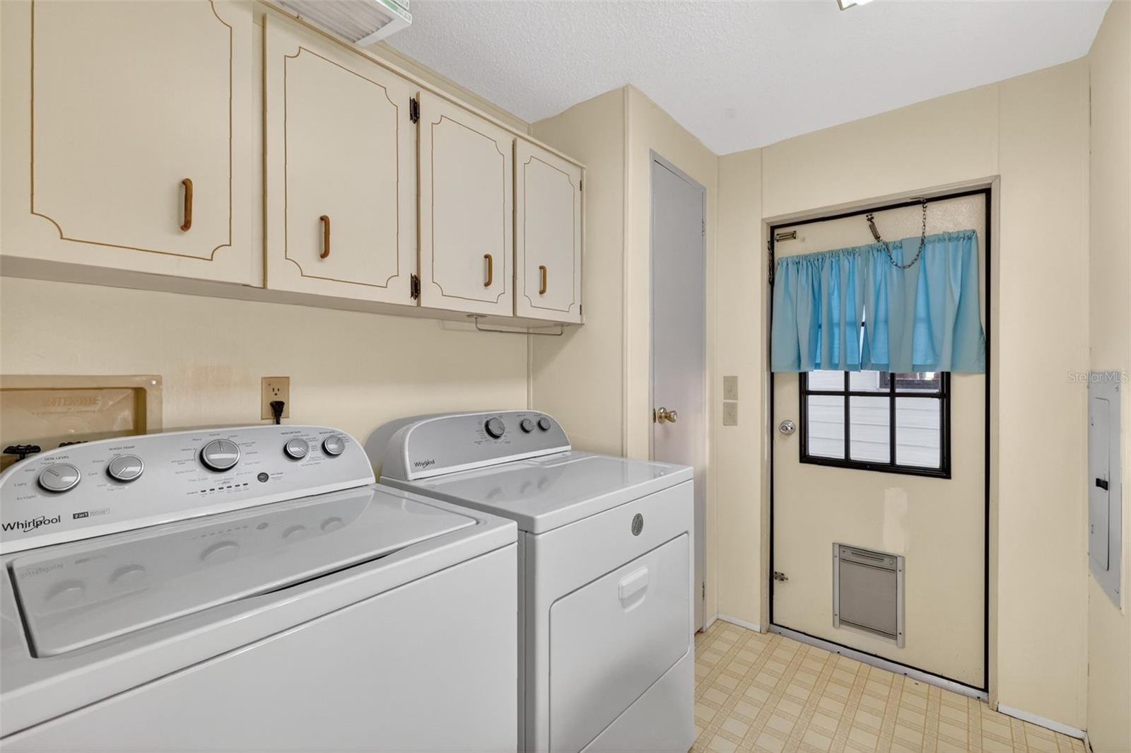 TAVARES FOX RUN MOBILE HOME - Residential