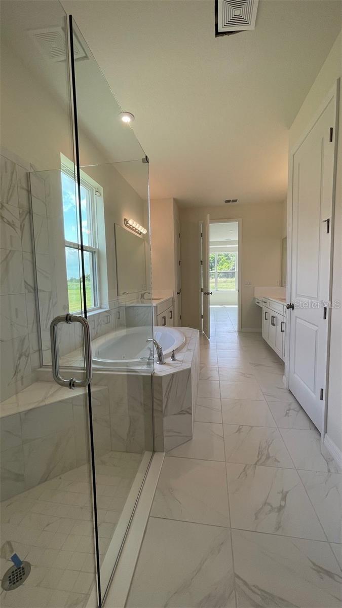 BELLALAGO PH 6H & 6I - Residential