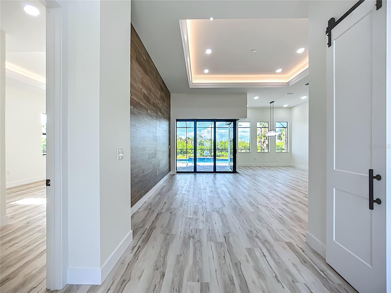 ROTONDA PINE VALLEY - Residential