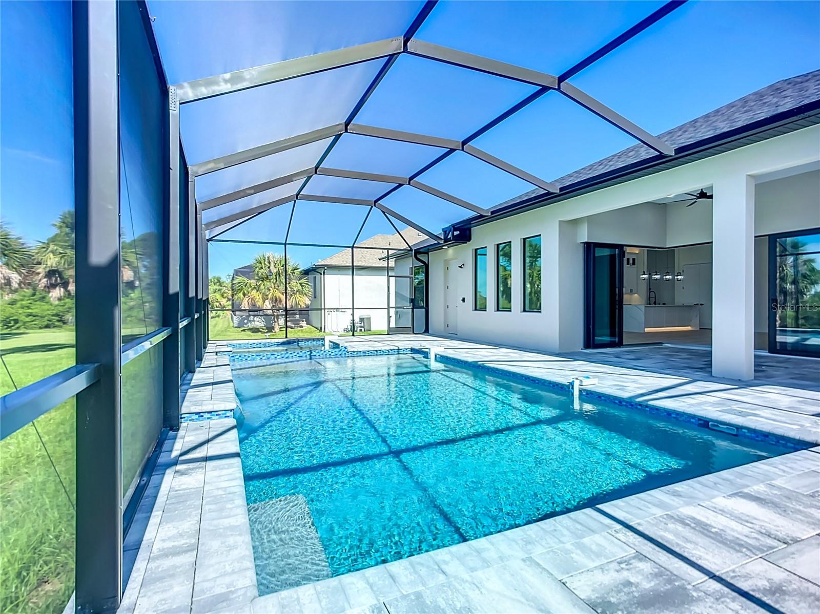 ROTONDA PINE VALLEY - Residential