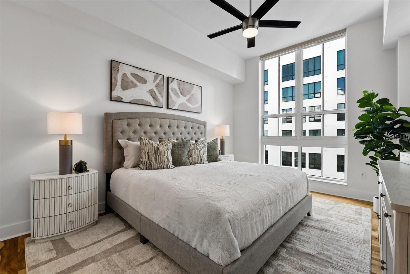 1350 MAIN STREET 1703