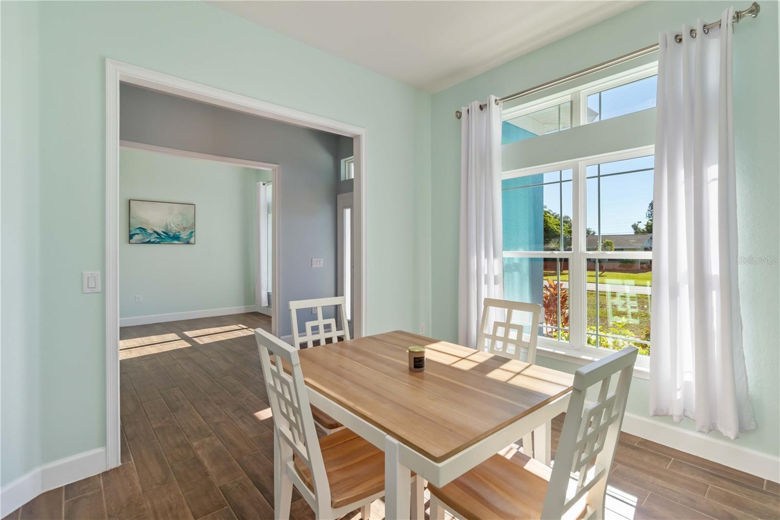 SOUTH VENICE - Residential