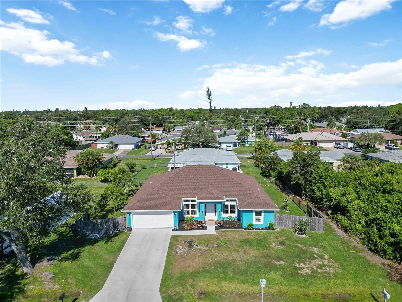 SOUTH VENICE - Residential