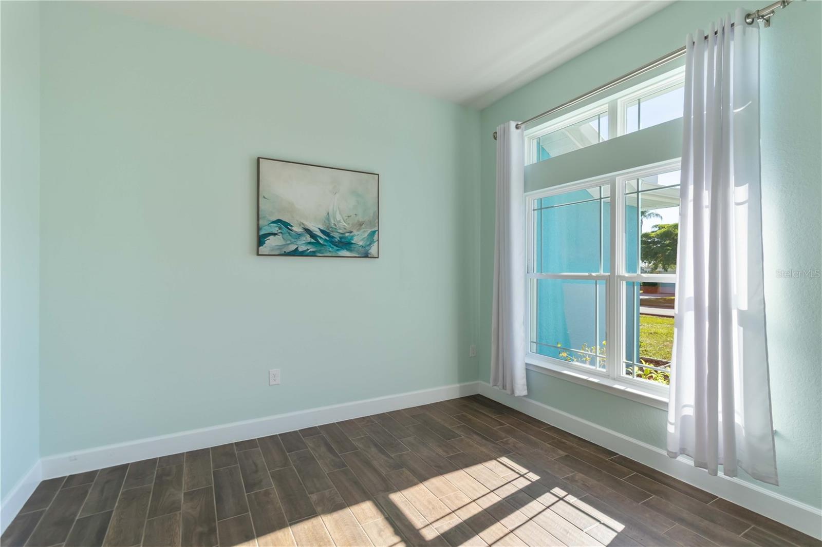 SOUTH VENICE - Residential