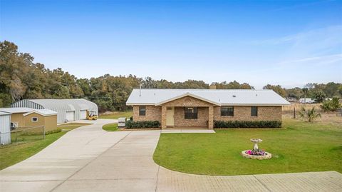 4745 GRAND AVENUE DE LEON SPRINGS FL 32130