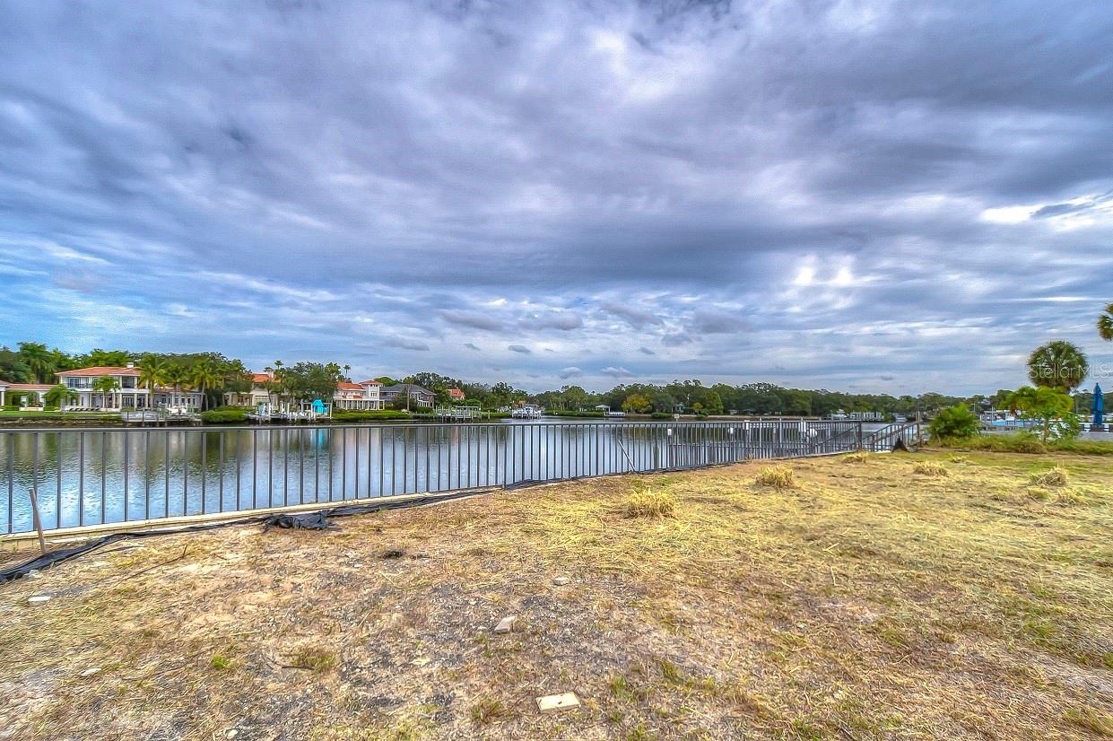 BEACH PARK ISLE SUB - Land